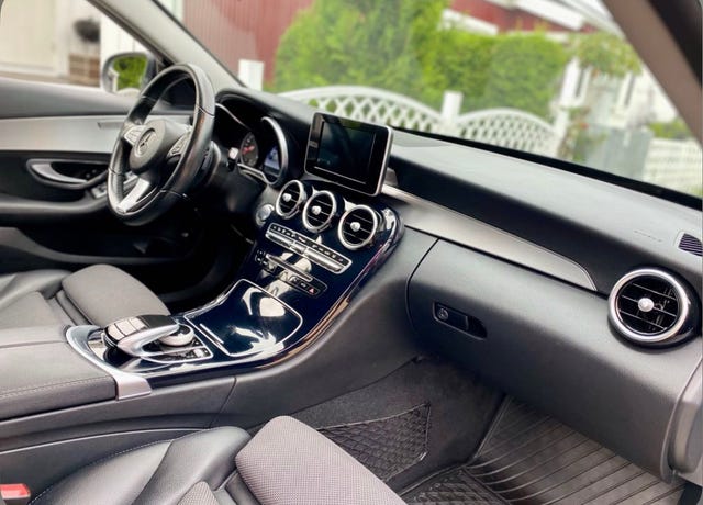 Mercedes-Benz C200 2016 – bild 2