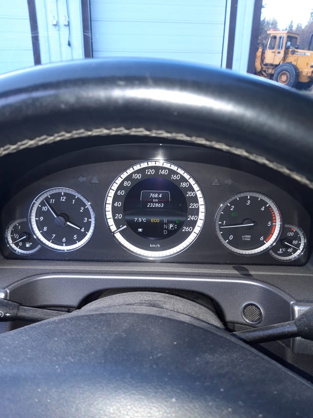 Mercedes-Benz E250 2013 – bild 3
