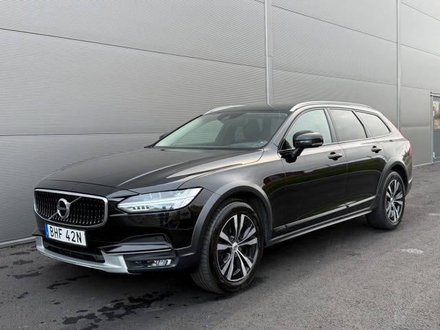 Volvo V90 Cross Country 2020