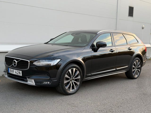 Volvo V90 Cross Country 2020