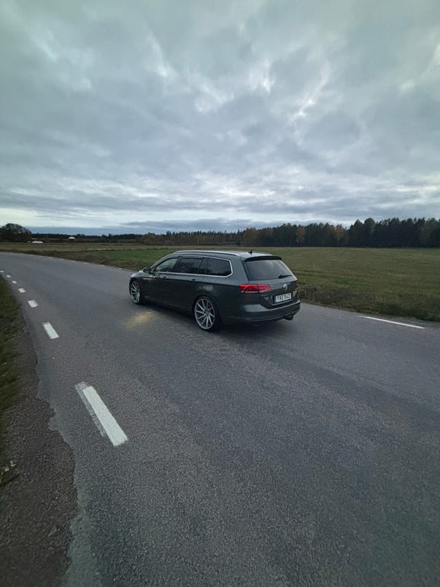 Volkswagen Passat 2016 – bild 2