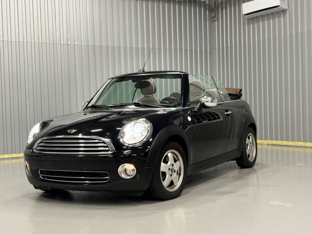MINI Cooper 2011