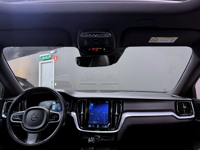 Volvo V60 Cross Country 2019 – bild 4