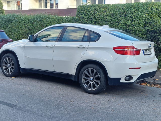 BMW X6 2012