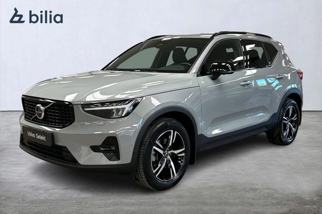 Volvo XC40 2025
