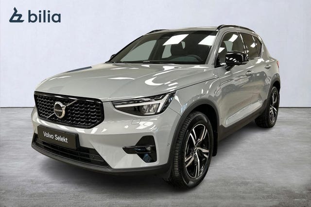 Volvo XC40 2025