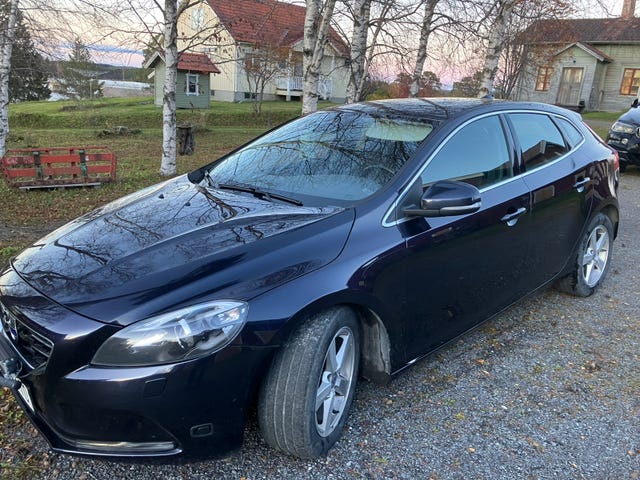 Volvo V40 2016