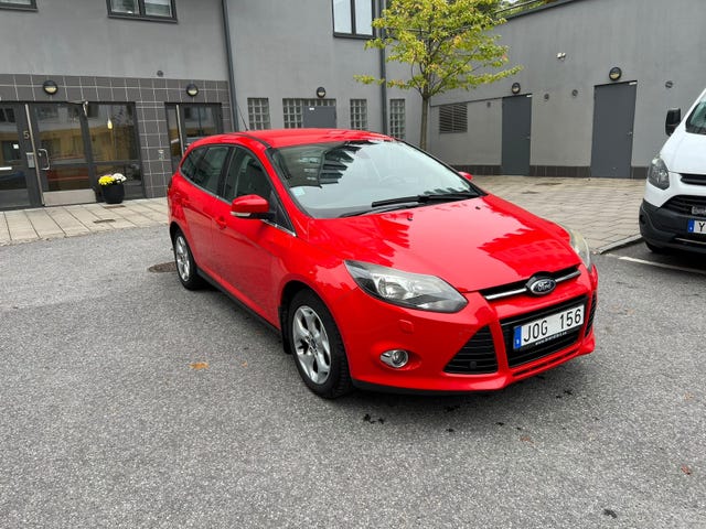 Ford Focus 2013 – bild 2