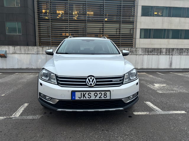 Volkswagen Passat Alltrack 2014 – bild 2