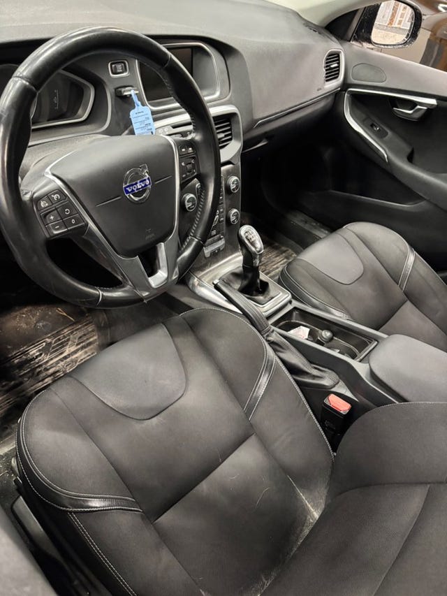 Volvo V40 2014 – bild 2