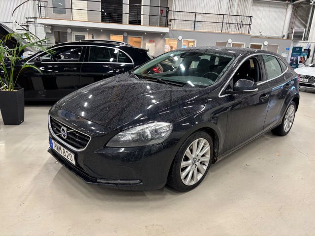 Volvo V40 2014