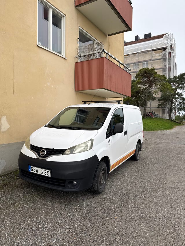 Nissan NV200 2012