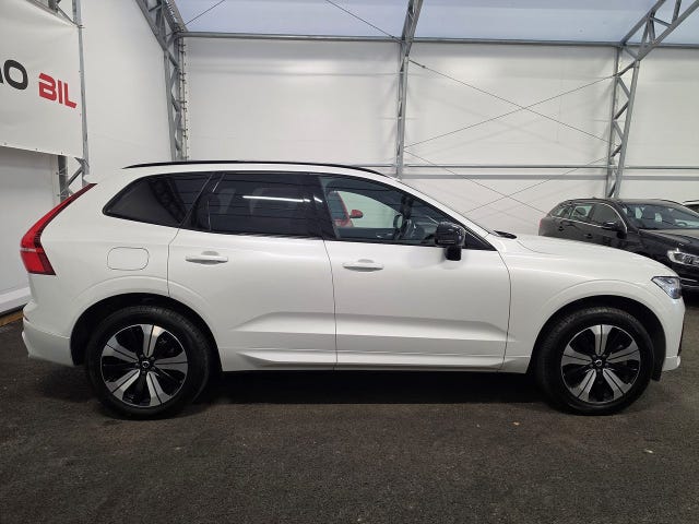 Volvo XC60 2023 – bild 4
