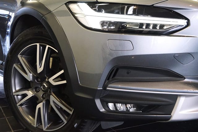 Volvo V90 Cross Country 2018 – bild 2
