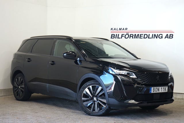 Peugeot 5008 2021