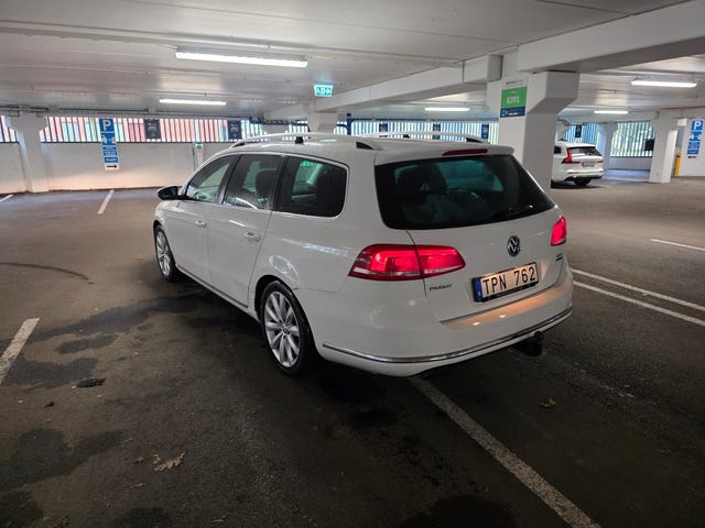 Volkswagen Passat 2012 – bild 2