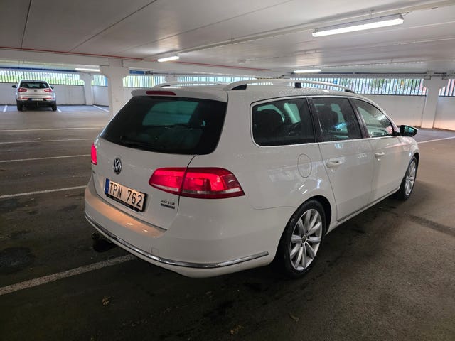 Volkswagen Passat 2012 – bild 4