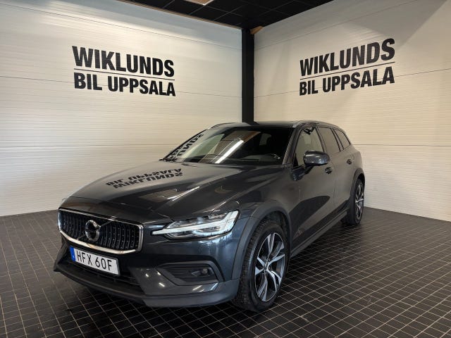 Volvo V60 Cross Country 2019