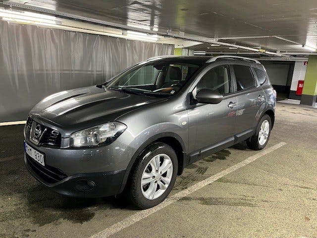 Nissan Qashqai+2 2012