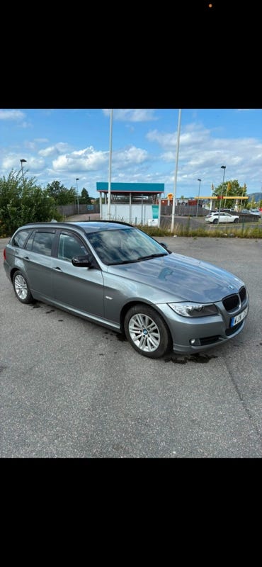 BMW 318d 2011
