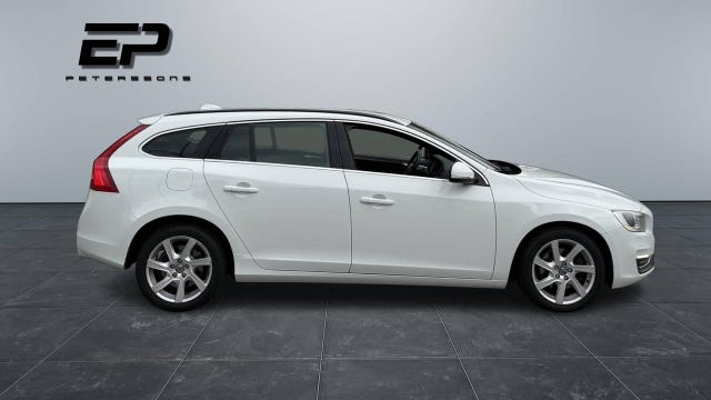 Volvo V60 2015 – bild 4