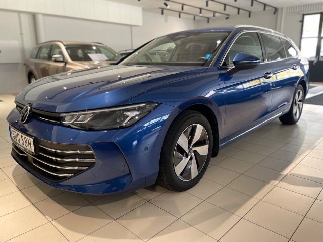 Volkswagen Passat 2025