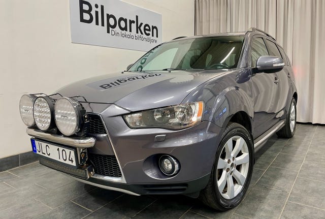 Mitsubishi Outlander 2011