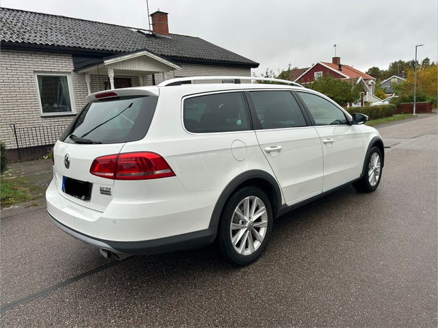Volkswagen Passat Alltrack 2014 – bild 2
