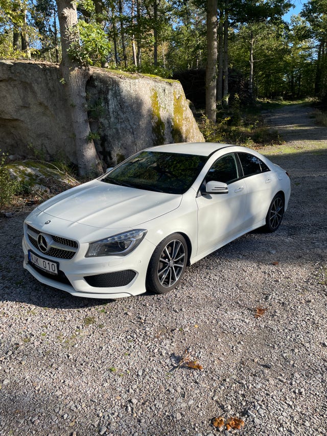 Mercedes-Benz CLA 220 2013