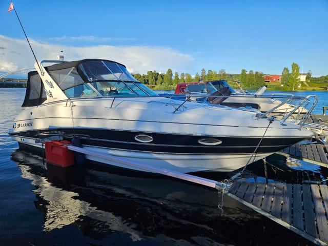 Larson 274 Cabrio