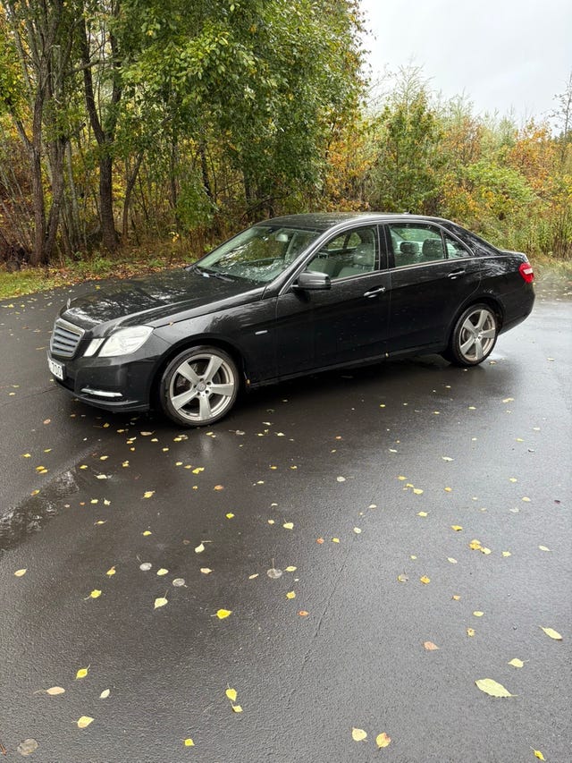 Mercedes-Benz E200 2012