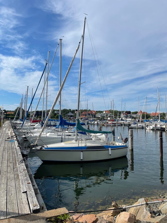 Segelbåt Maxi 68 med Inombordare