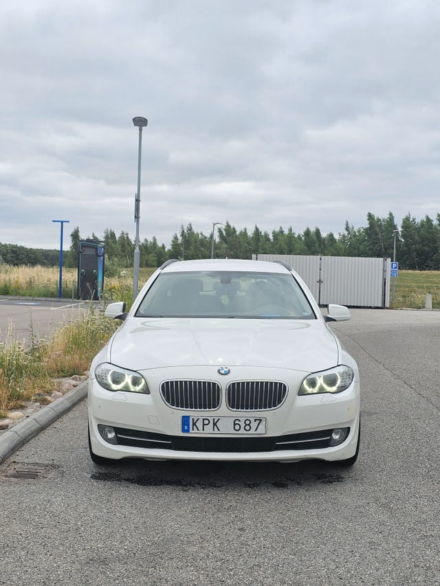 BMW 520d 2013 – bild 2