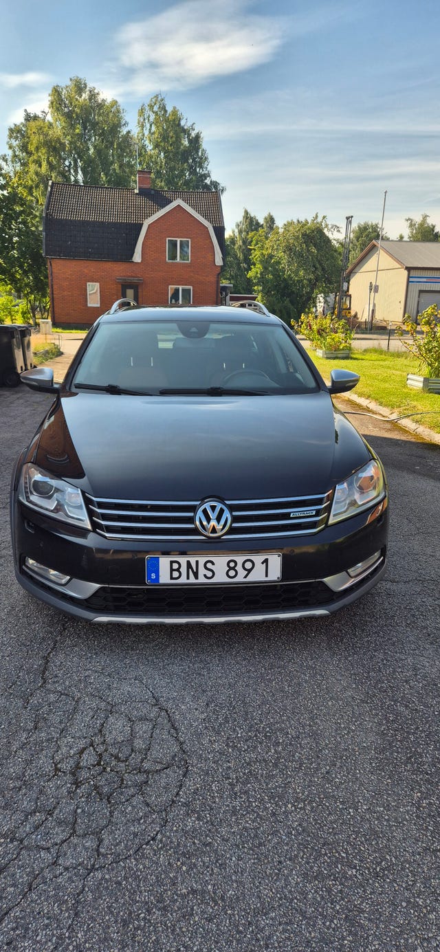 Volkswagen Passat Alltrack 2014 – bild 2