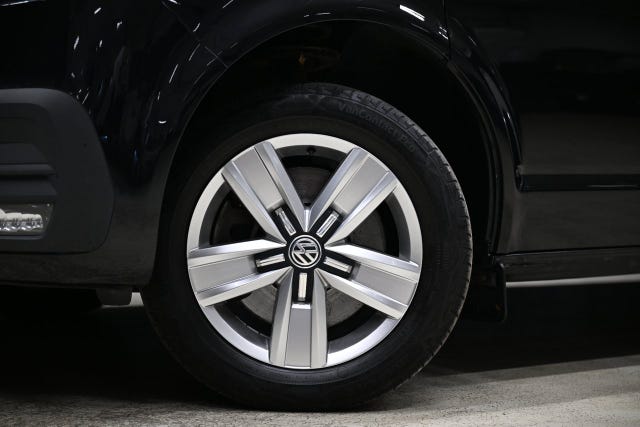 Volkswagen Transporter 2023 – bild 2