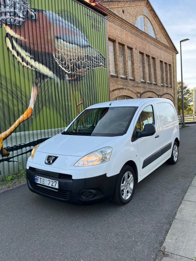 Peugeot Partner 2012