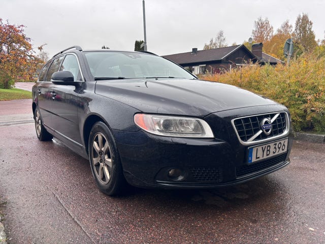 Volvo V70 2012 – bild 2