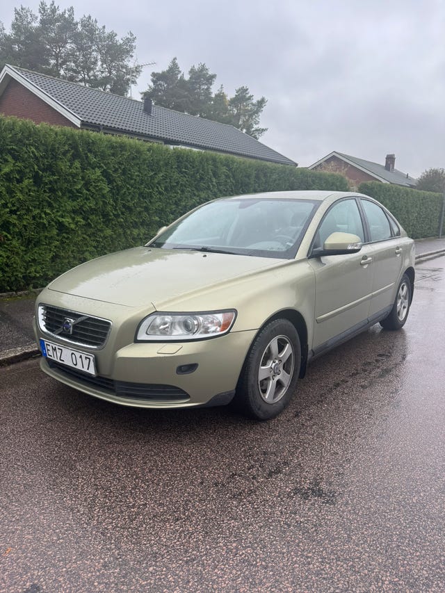 Volvo S40 2010