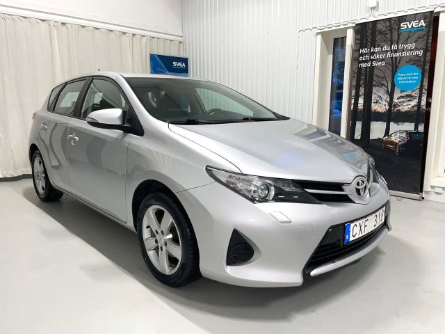 Toyota Auris 2013