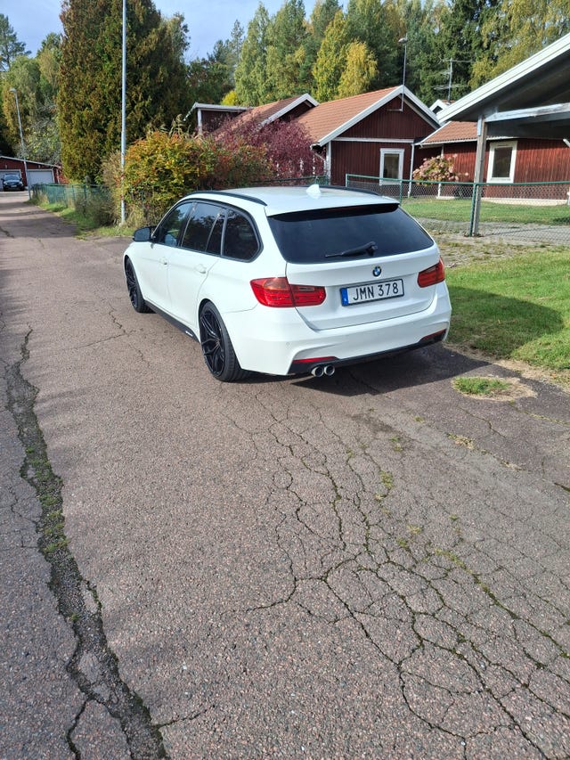BMW 320d 2013 – bild 3