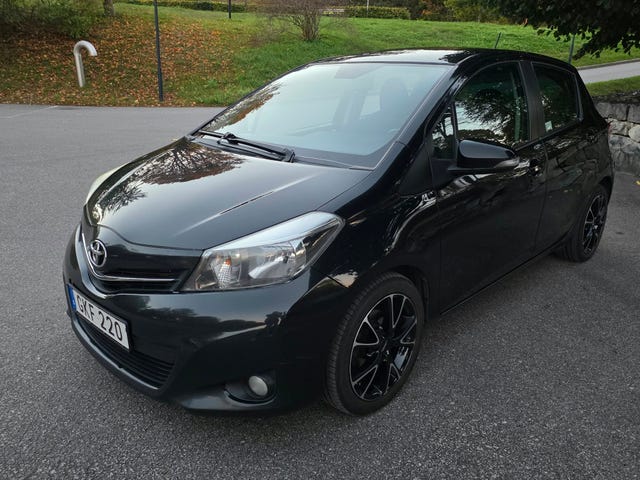 Toyota Yaris 2012