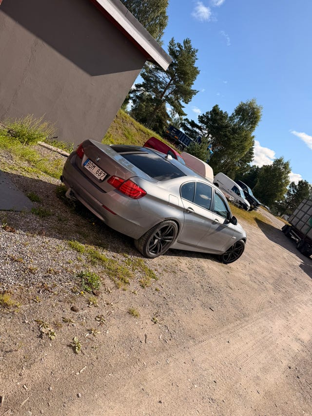 BMW 530d 2010 – bild 4