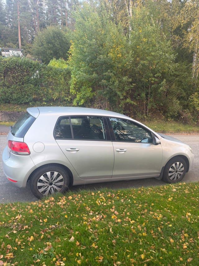 Volkswagen Golf VI 2010 – bild 4