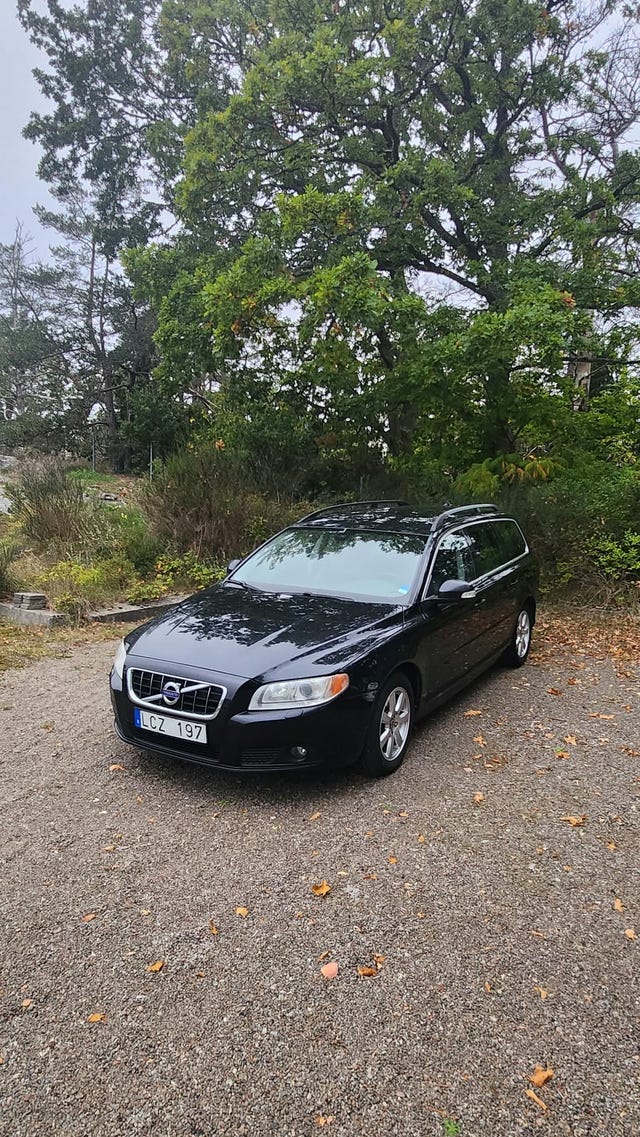 Volvo V70 2011