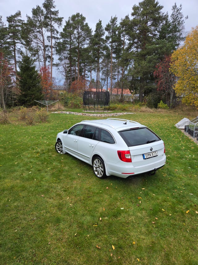 Skoda Superb 2015