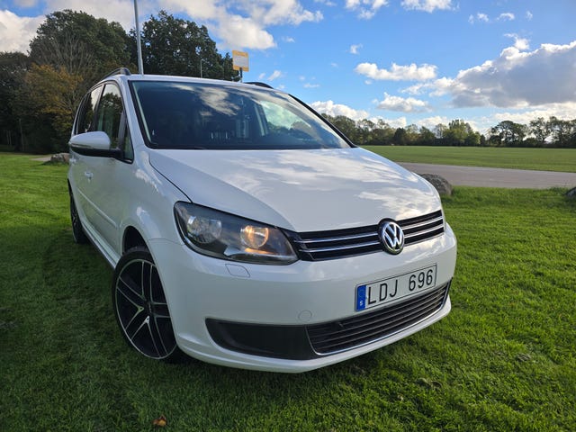 Volkswagen Touran 2011