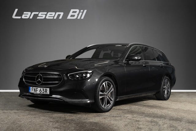 Mercedes-Benz E400 2023