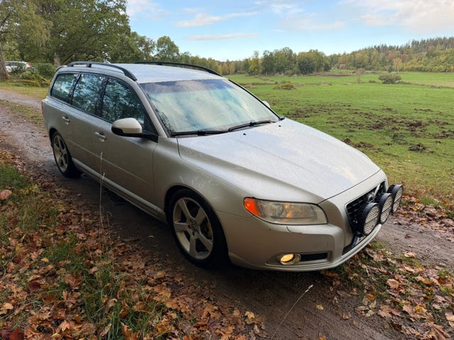 Volvo V70 2011 – bild 2