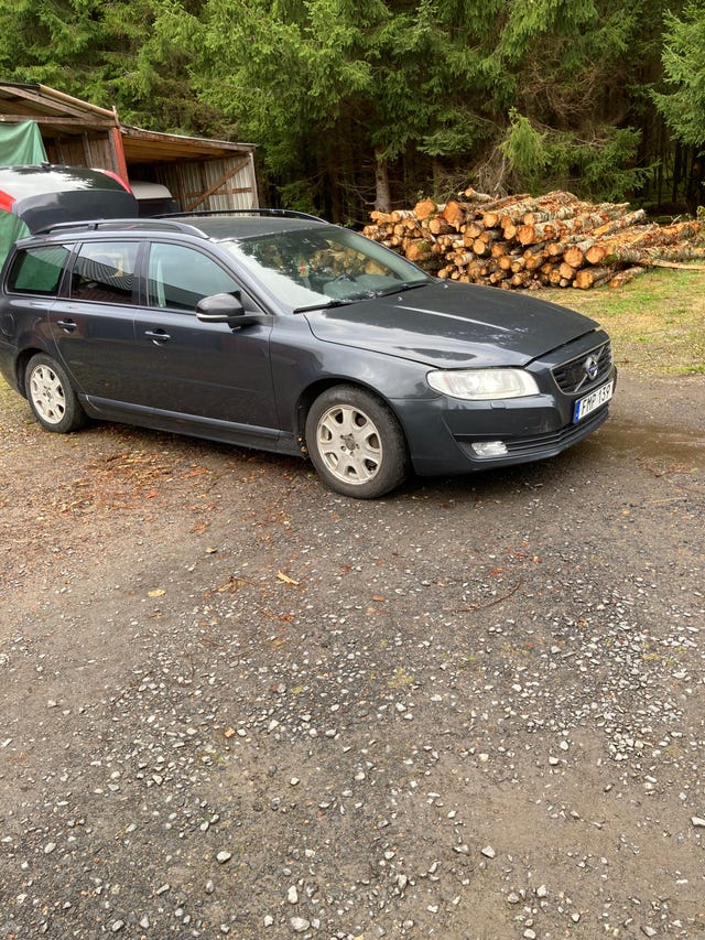 Volvo V70 2015