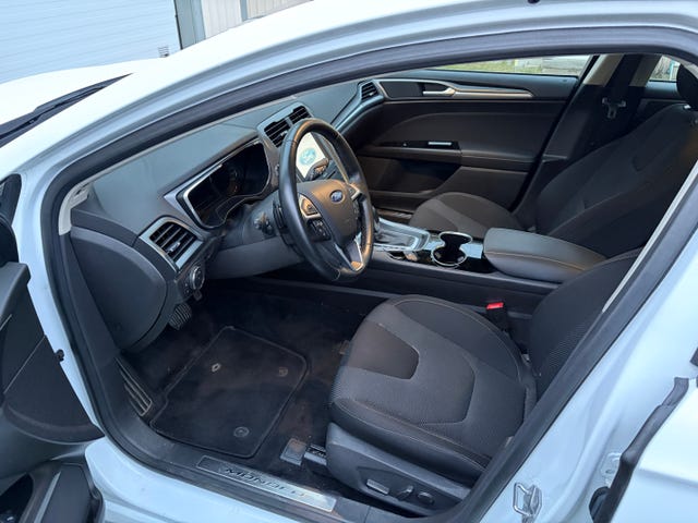 Ford Mondeo 2016